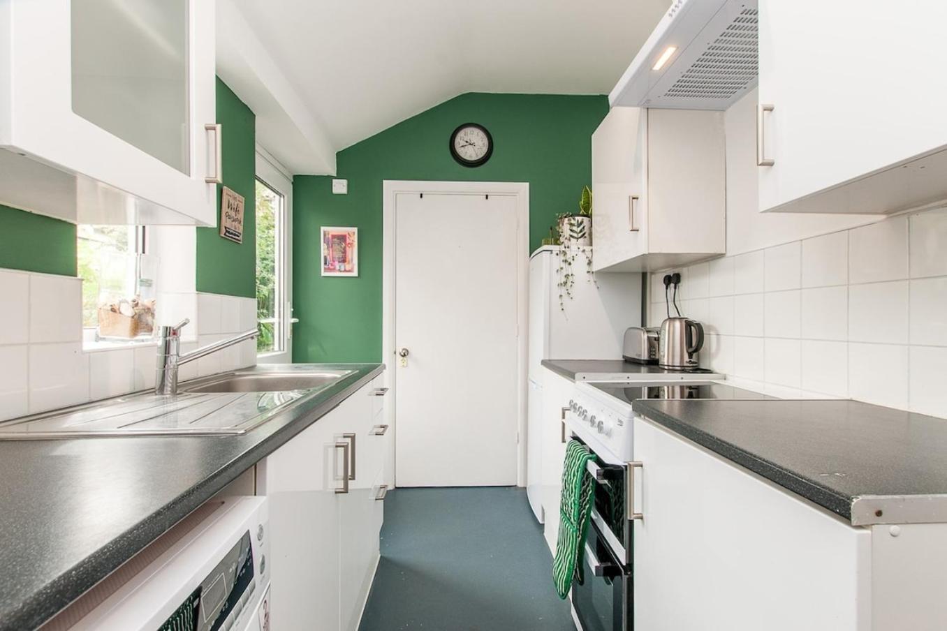 Magdala Cottage -Village Location- Dog Friendly Broadstairs Exterior photo
